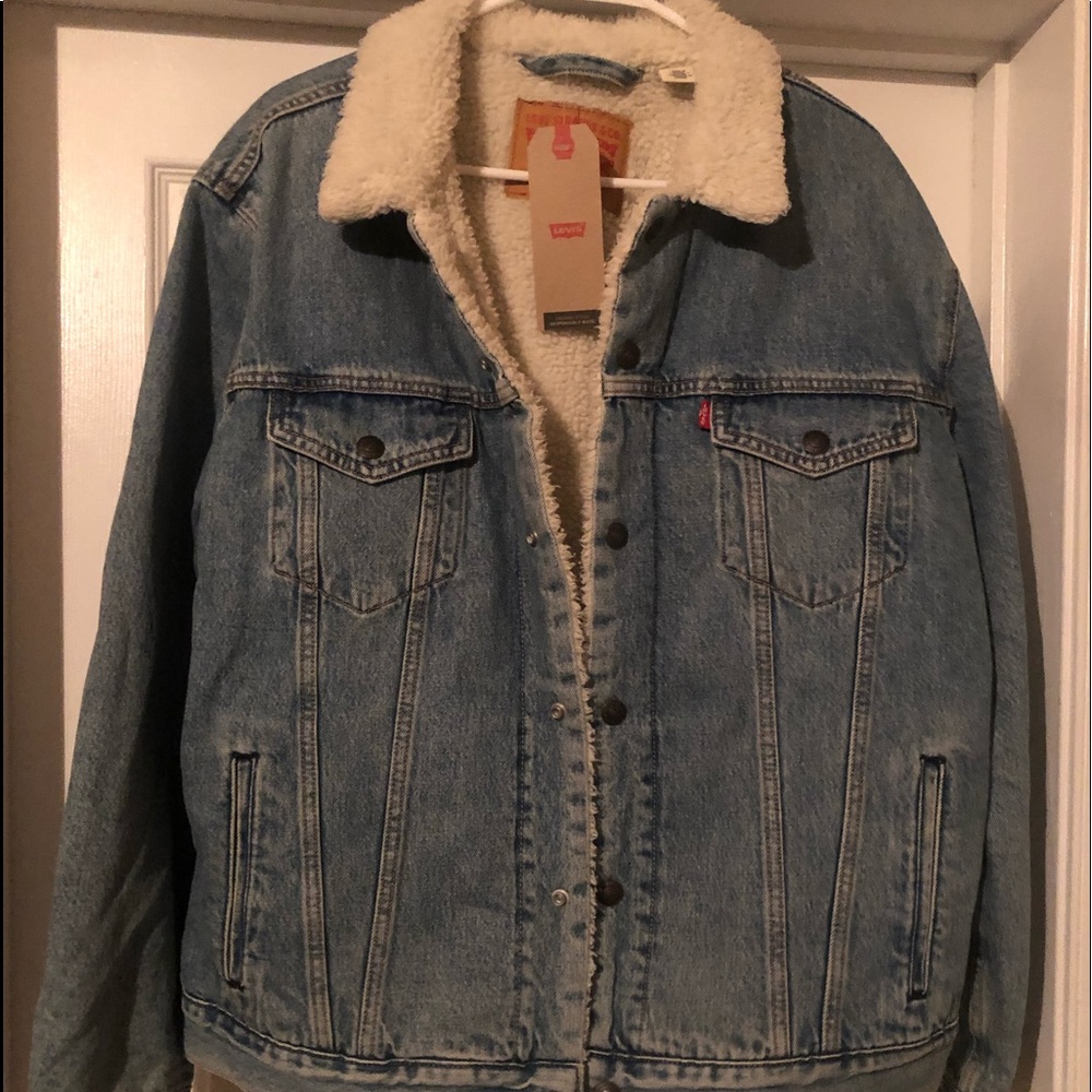 Men’s Levi’s Sherpa Trucker Jacket